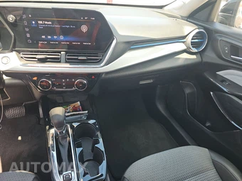 2025 Chevrolet Trax LT - miniatura 11