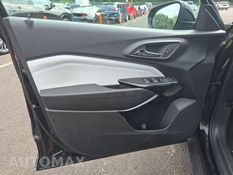 2025 Chevrolet Trax LT - miniatura 9
