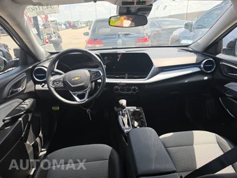2025 Chevrolet Trax LT - miniatura 11