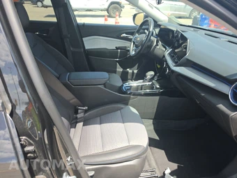 2025 Chevrolet Trax LT - miniatura 8
