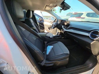 2025 Chevrolet Trax LT - miniatura 8