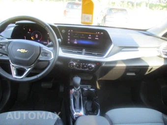 2025 Chevrolet Trax LT - miniatura 12