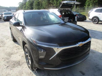 2025 Chevrolet Trax LT - miniatura 4