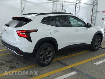 2025 Chevrolet Trax LT - miniatura 4