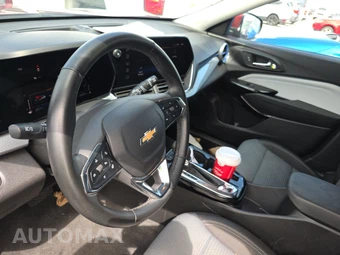 2025 Chevrolet Trax LT - miniatura 10