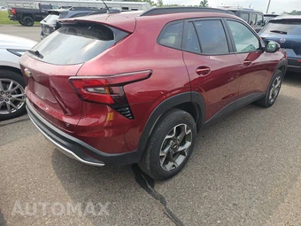 2025 Chevrolet Trax LT - miniatura 4