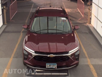 2025 Chevrolet Trax LT - miniatura 2