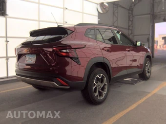 2025 Chevrolet Trax LT - miniatura 4