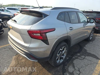 2025 Chevrolet Trax LT - miniatura 4