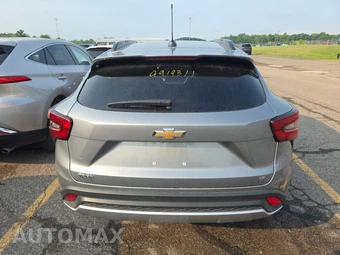 2025 Chevrolet Trax LT - miniatura 5