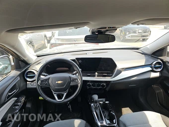 2025 Chevrolet Trax LT - miniatura 11