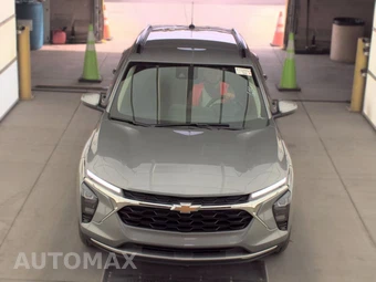 2025 Chevrolet Trax LT - miniatura 2