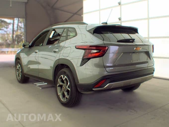 2025 Chevrolet Trax LT - miniatura 6