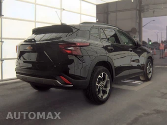 2025 Chevrolet Trax LT - miniatura 4