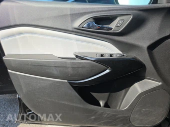 2025 Chevrolet Trax LT - miniatura 9