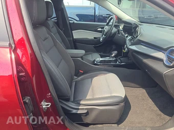 2025 Chevrolet Trax LT - miniatura 8