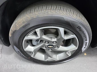 2025 Chevrolet Trax LT – miniatura 9