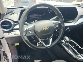 2025 Chevrolet Trax LT - miniatura 10