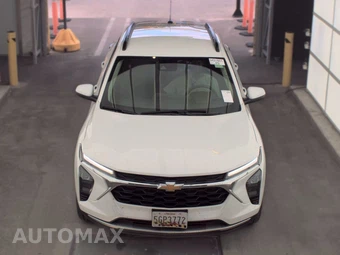 2025 Chevrolet Trax LT - miniatura 2