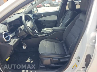 2025 Chevrolet Trax LT - miniatura 7