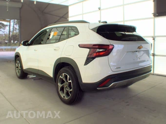 2025 Chevrolet Trax LT - miniatura 6