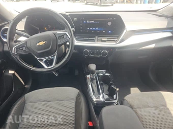 2025 Chevrolet Trax LT - miniatura 11