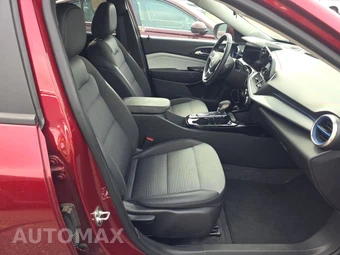 2025 Chevrolet Trax LT - miniatura 8