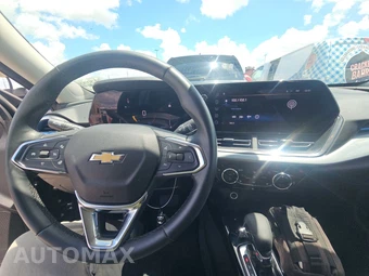 2025 Chevrolet Trax LT - miniatura 11