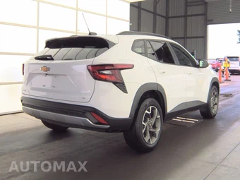 2025 Chevrolet Trax LT - miniatura 4