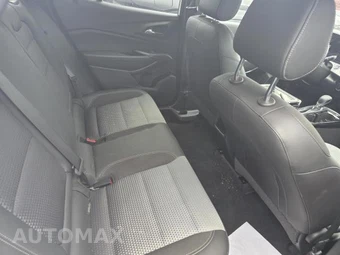 2025 Chevrolet Trax LT - miniatura 4