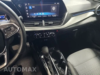 2025 Chevrolet Trax LT - miniatura 11