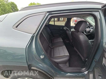 2025 Chevrolet Trax LT – miniatura 13