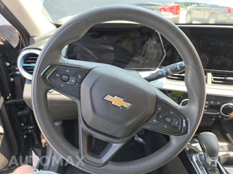2025 Chevrolet Trax LT – miniatura 10