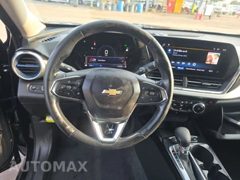 2025 Chevrolet Trax LT - miniatura 10