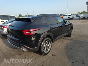 2025 Chevrolet Trax LT - miniatura 4