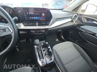 2025 Chevrolet Trax LT - miniatura 11