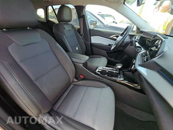 2025 Chevrolet Trax LT - miniatura 8