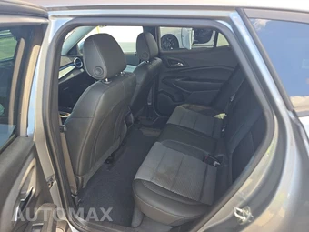 2025 Chevrolet Trax LT - miniatura 13