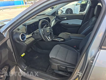 2025 Chevrolet Trax LT - miniatura 7