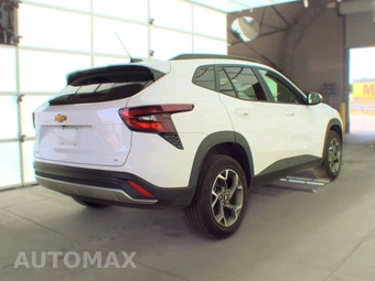 2025 Chevrolet Trax LT - miniatura 4