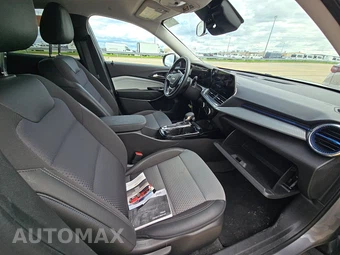 2025 Chevrolet Trax LT - miniatura 8
