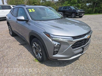 2025 Chevrolet Trax LT - miniatura 4