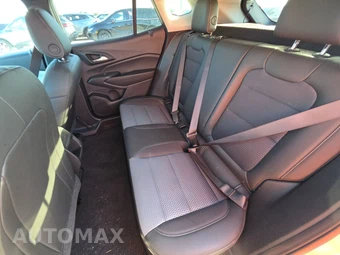 2025 Chevrolet Trax LT - miniatura 13