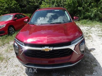 2025 Chevrolet Trax LT – miniatura 4