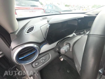 2025 Chevrolet Trax LT - miniatura 12