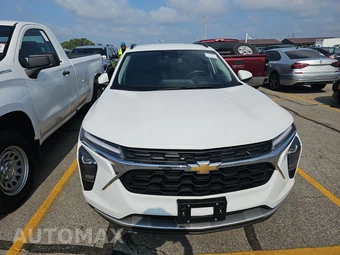 2025 Chevrolet Trax LT - miniatura 2