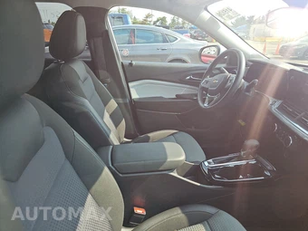 2025 Chevrolet Trax LT - miniatura 8