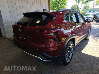 2025 Chevrolet Trax LT – miniatura 3