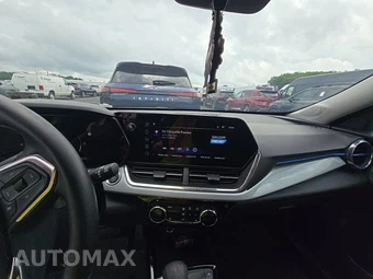 2025 Chevrolet Trax LT - miniatura 11