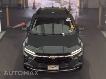 2025 Chevrolet Trax LT - miniatura 2